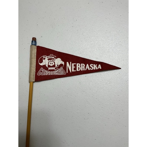 Nebraska Cornhuskers Felt Mini Pennant Pencil Vintage Retro Football Academia - Picture 3 of 5
